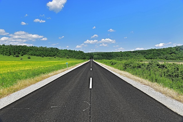 asphalt paving contractors