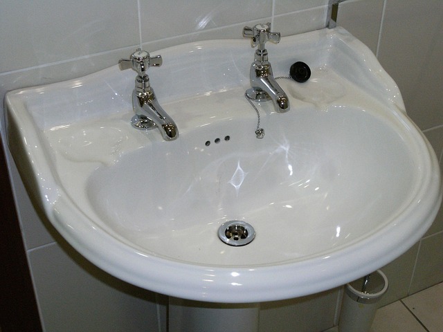 bathroom drain cleaning
