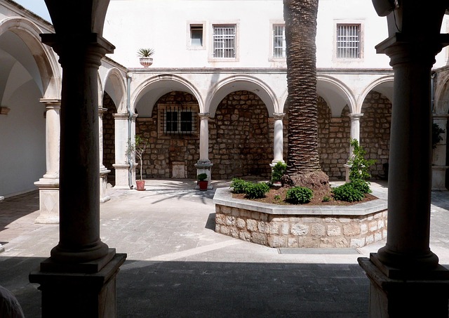 hardscape paving