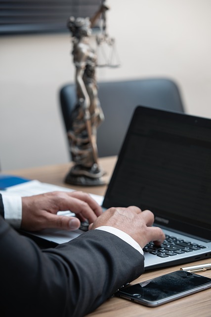 experienced divorce attorney