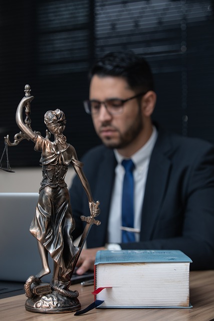 experienced-divorce-lawyers-640x480-24474678.jpeg
