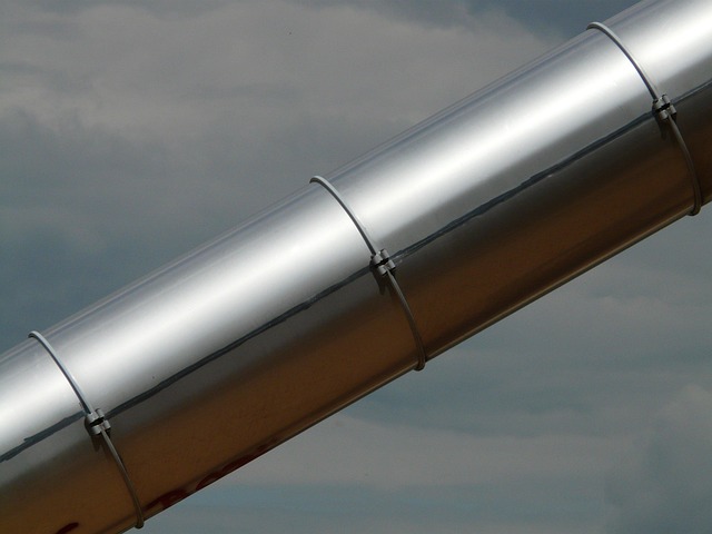 cast-iron-pipe-repair-640x480-40853043.jpeg