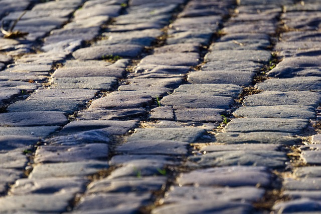 cobblestone paving