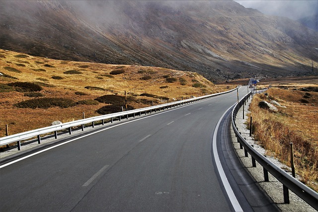 commercial asphalt paving