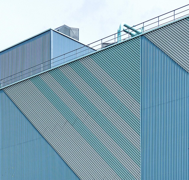 industrial-plumbing-640x480-22357131.jpeg
