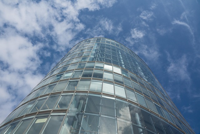 office-building-plumbing-640x480-38345322.jpeg