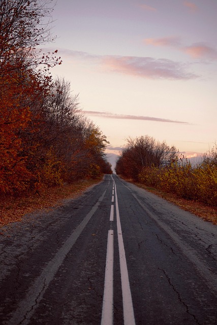 asphalt-resurfacing-640x480-25639459.jpeg