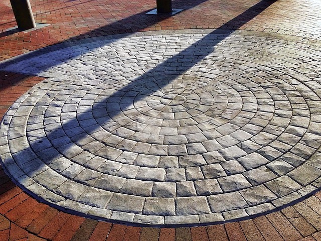 cobblestone paving