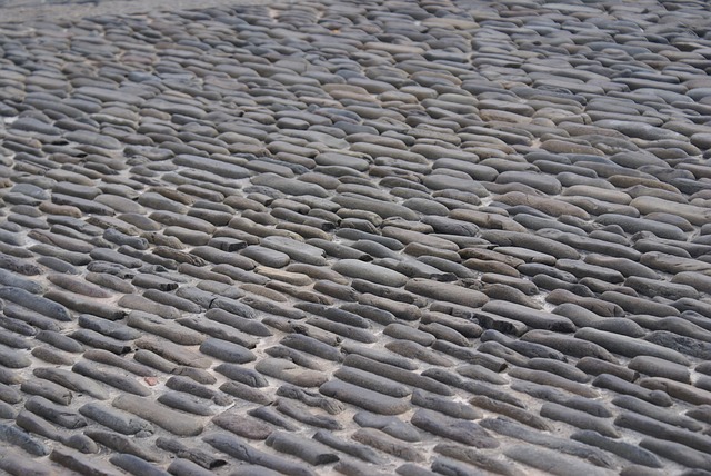 cobblestone-paving-640x480-50405534.jpeg