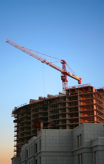 condo-plumbing-640x480-32767728.jpeg
