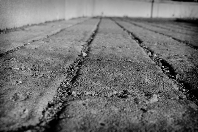 gravel-chip-contractors-640x480-75339464.jpeg
