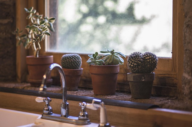 motion sensor faucet