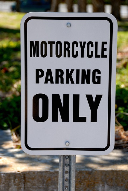 parking-lot-paving-640x480-66942147.jpeg