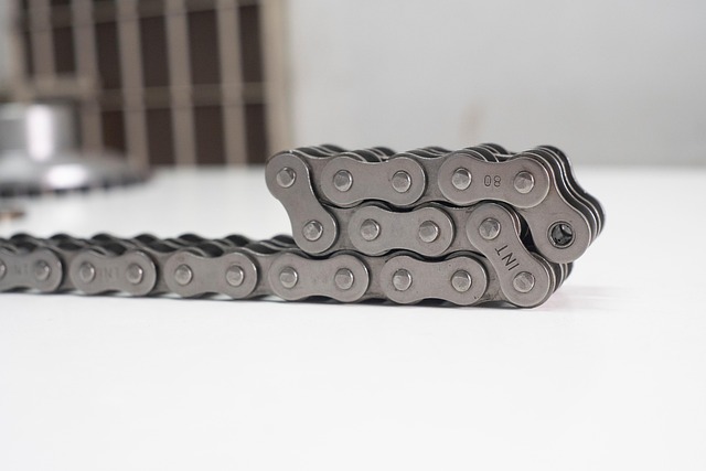 plumbing-chain-640x480-79868127.jpeg