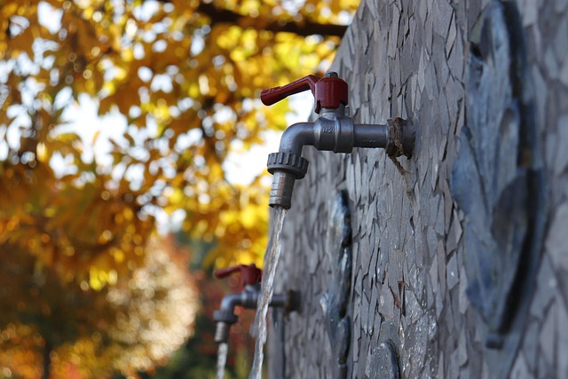 sewer-tap-640x480-27236601.jpeg
