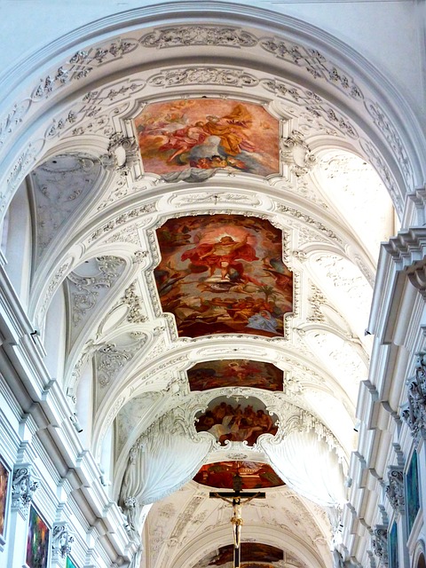 ceiling-leak-repair-640x480-57874867.jpeg