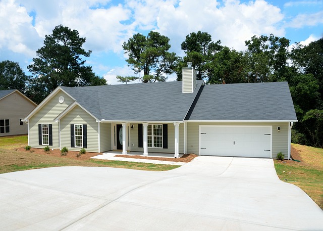 driveway-resurfacing-contractors-640x480-20922672.jpeg