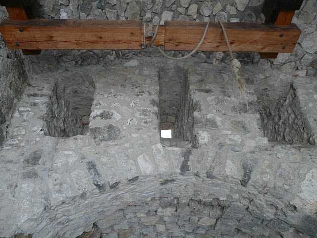 pull-out-faucet-640x480-43268606.jpeg