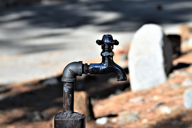 touchless-faucet-640x480-34945638.jpeg