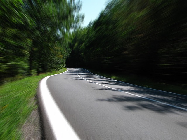 asphalt-resurfacing-640x480-66137097.jpeg