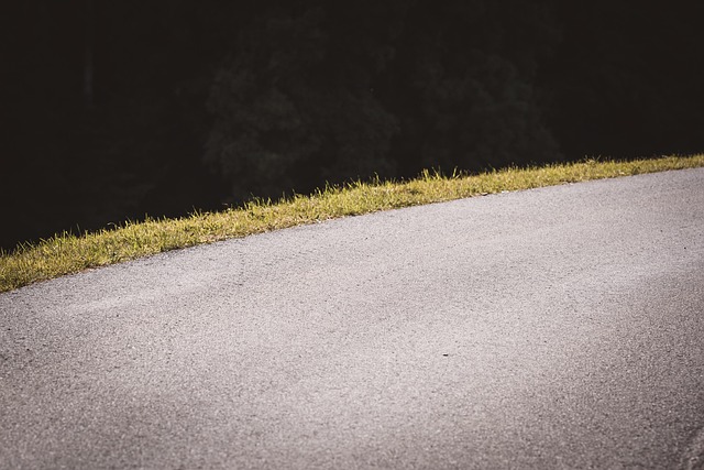 asphalt sealing