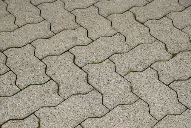 bonded paving contractors