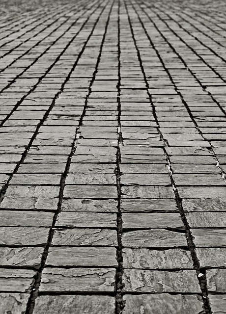 cobblestone-paving-640x480-60596424.jpeg