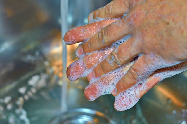 faucet aerator cleaning