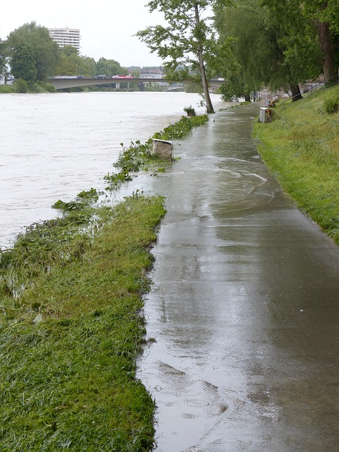 flood-cleanup-plumbing-640x480-97628187.jpeg