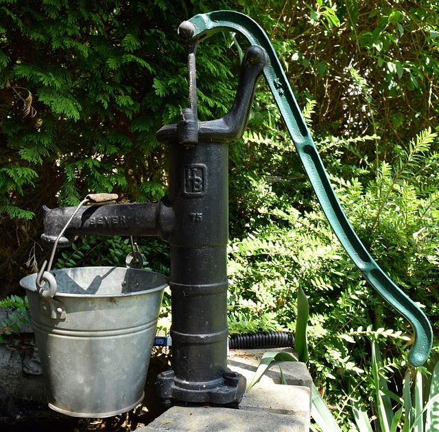 irrigation-leak-repair-640x480-70854243.jpeg