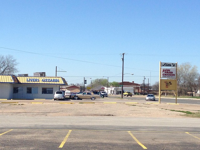 parking-lot-paving-640x480-80104965.jpeg