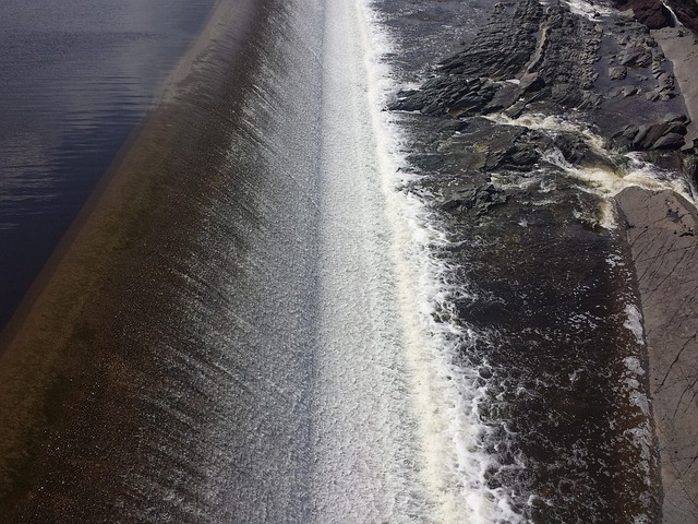 sewer-hydro-jetting-640x480-51779257.jpeg