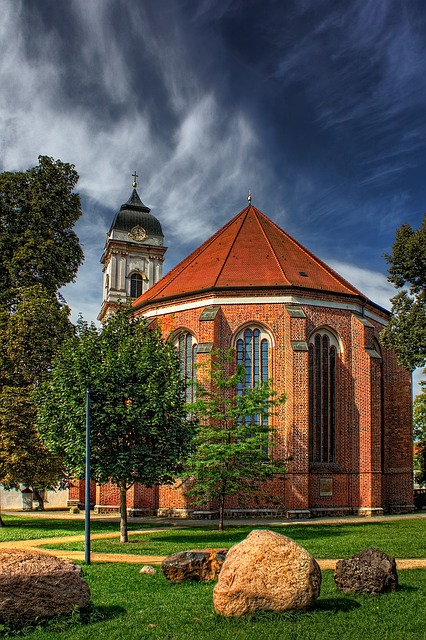 church-plumbing-640x480-13562411.jpeg