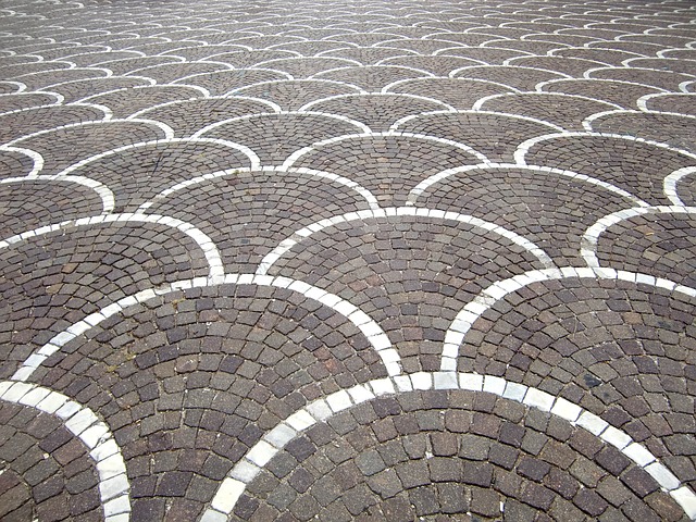 cobblestone-paving-640x480-45823460.jpeg