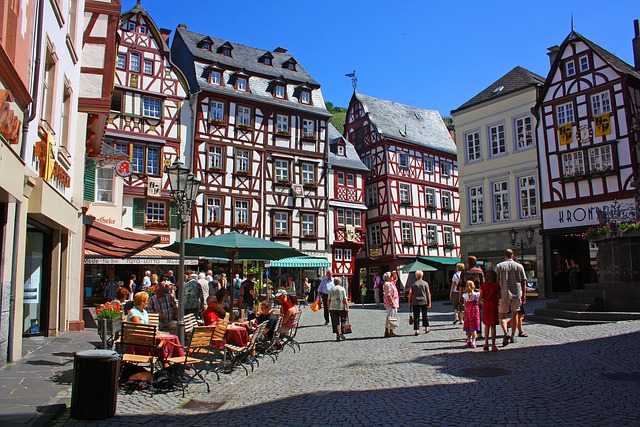 cobblestone paving