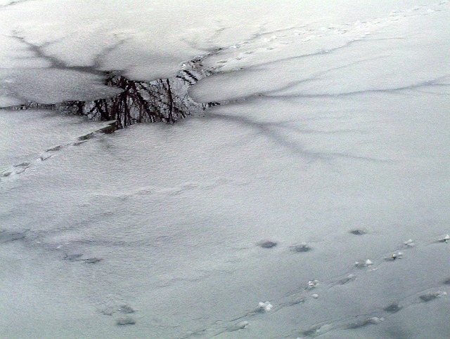 frozen pipe thawing