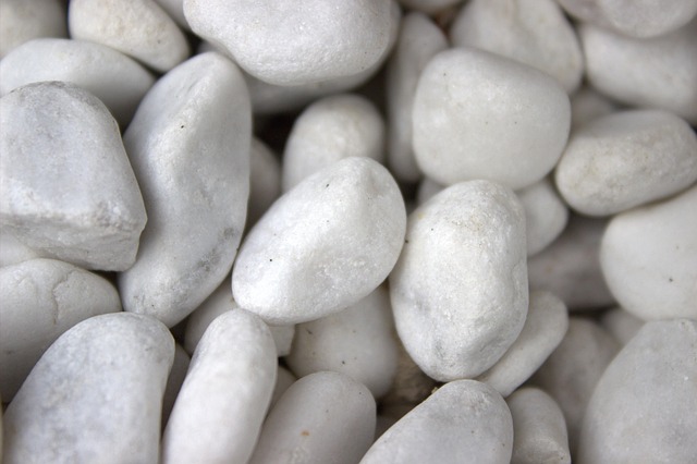 gravel-chip-contractors-640x480-5415779.jpeg