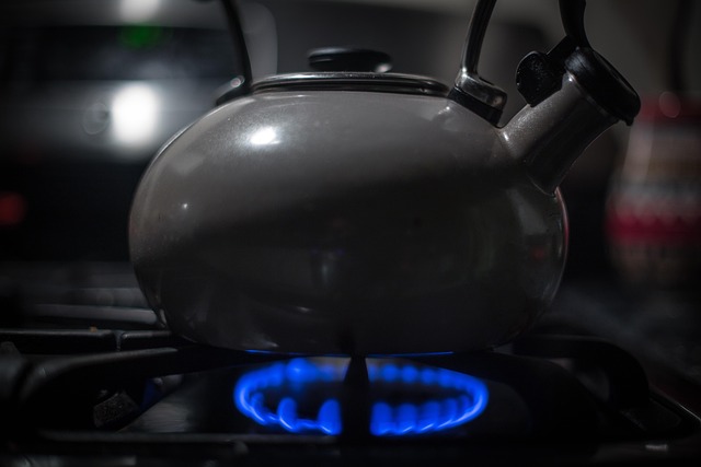 steam-heating-repair-640x480-15389490.jpeg