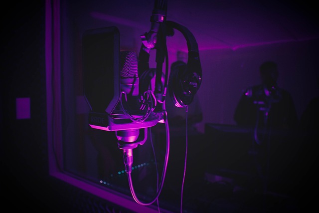 acoustic-leak-detection-640x480-58856119.jpeg