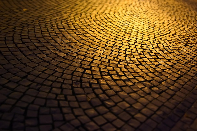cobblestone paving
