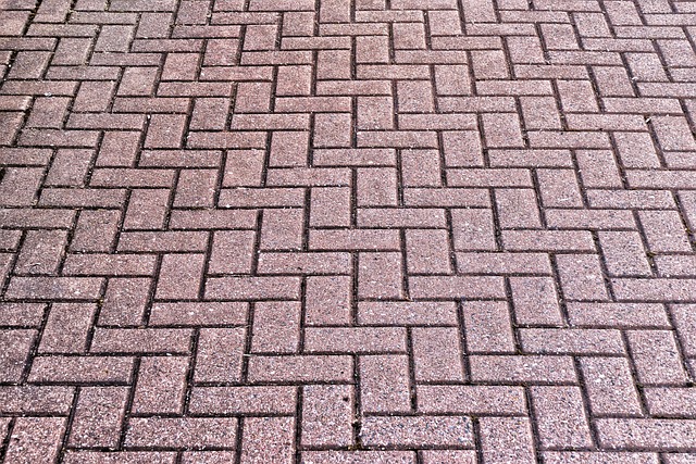 natural-stone-paving-640x480-41808812.jpeg
