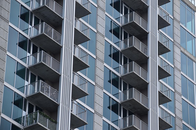 condo-plumbing-640x480-62572129.jpeg