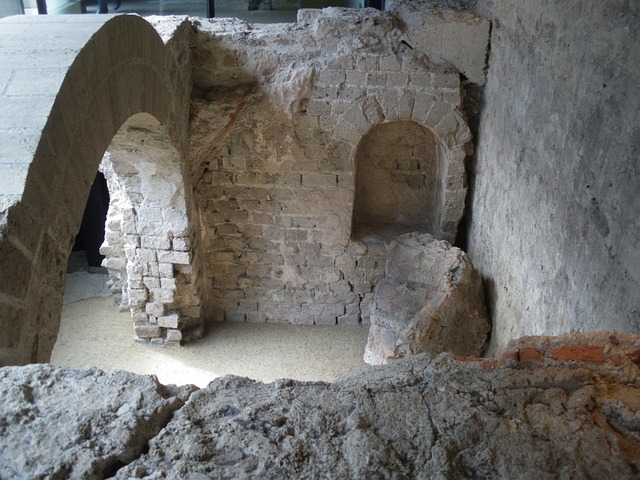 foundation-leak-repair-640x480-94769041.jpeg